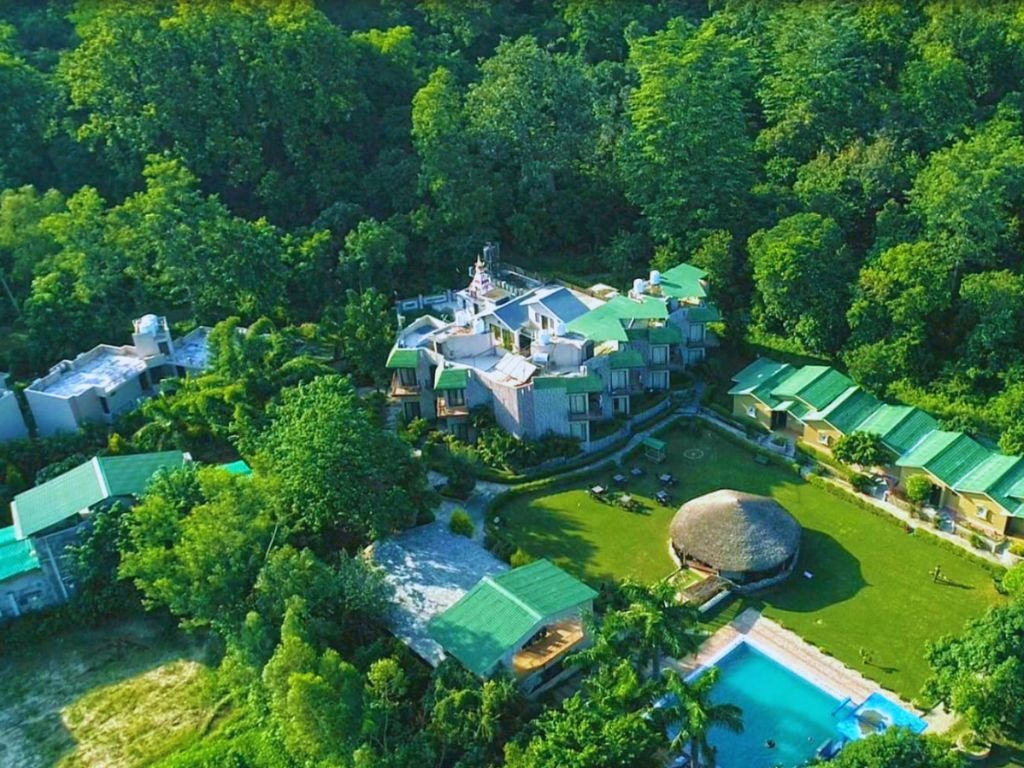 Clarissa Resorts